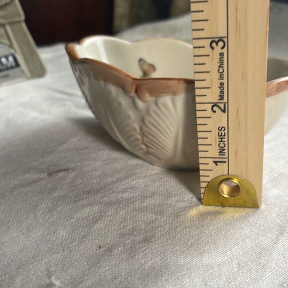 Cracker Barrel Easter Traditions all purpose bowl bunnies flowers scalloped edge - Picture 6 of 6